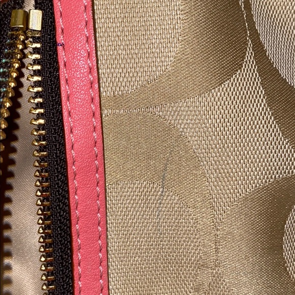 COACH Crossbody Messenger Bag - Picture 9 of 13